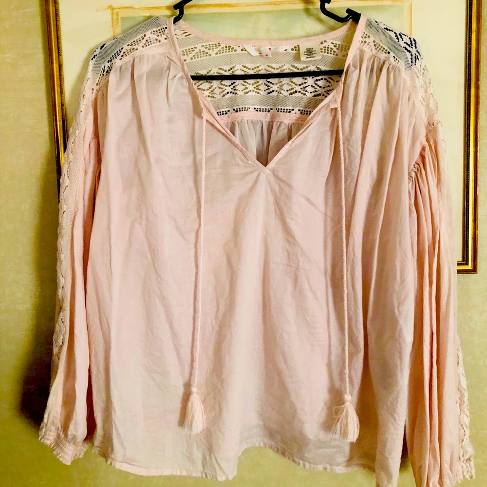 Levi’s peasant top